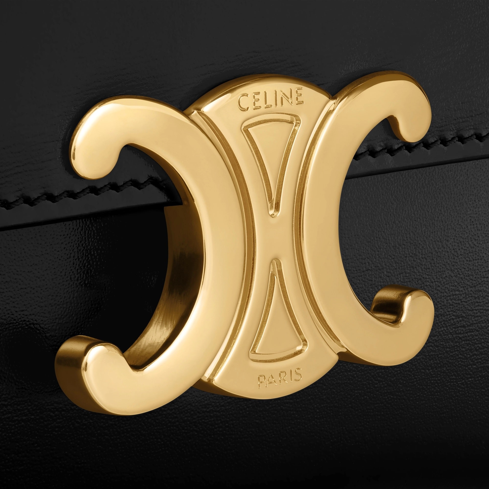 Túi xách đeo chéo Celine Teen Lola In Shiny Calfskin Black 2