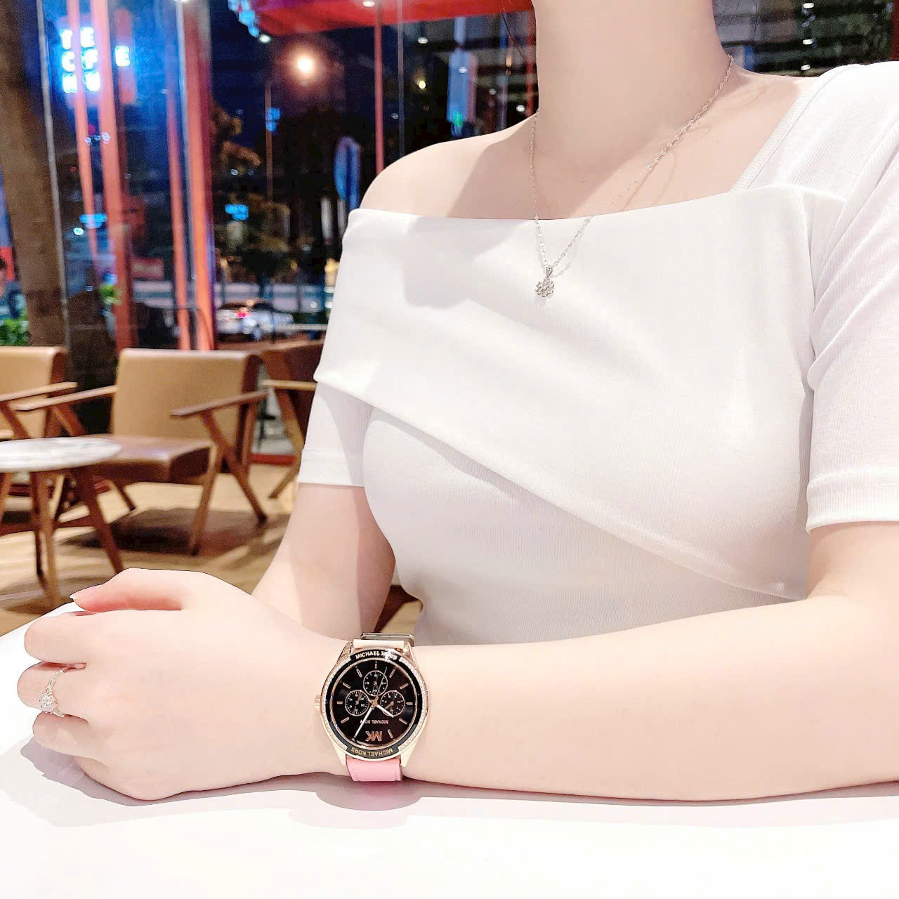 Đồng hồ đeo tay MK nữ Michael Kors Quartz Black Silicon Strap Women s Watch MK6944 3