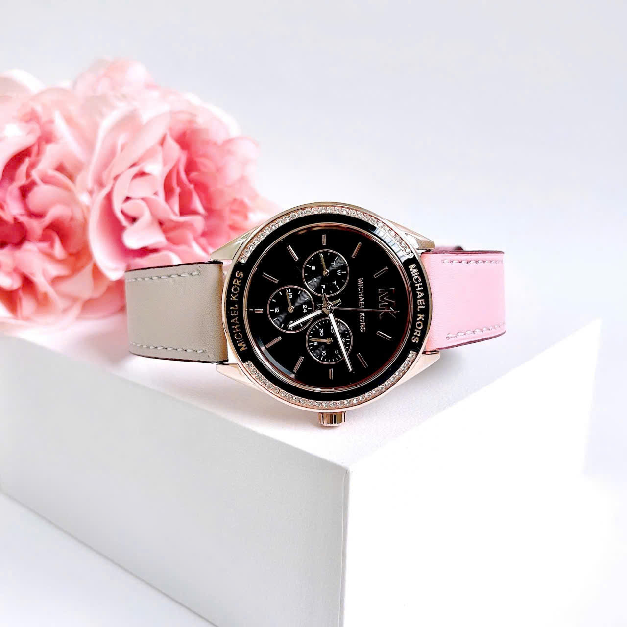 Đồng hồ đeo tay MK nữ Michael Kors Quartz Black Silicon Strap Women s Watch MK6944 10