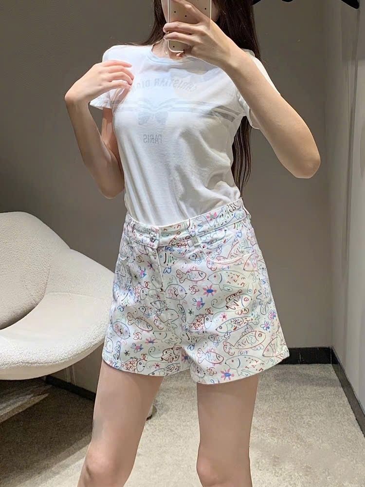 Quần short nữ thời trang Chanel họa tiết limited 7