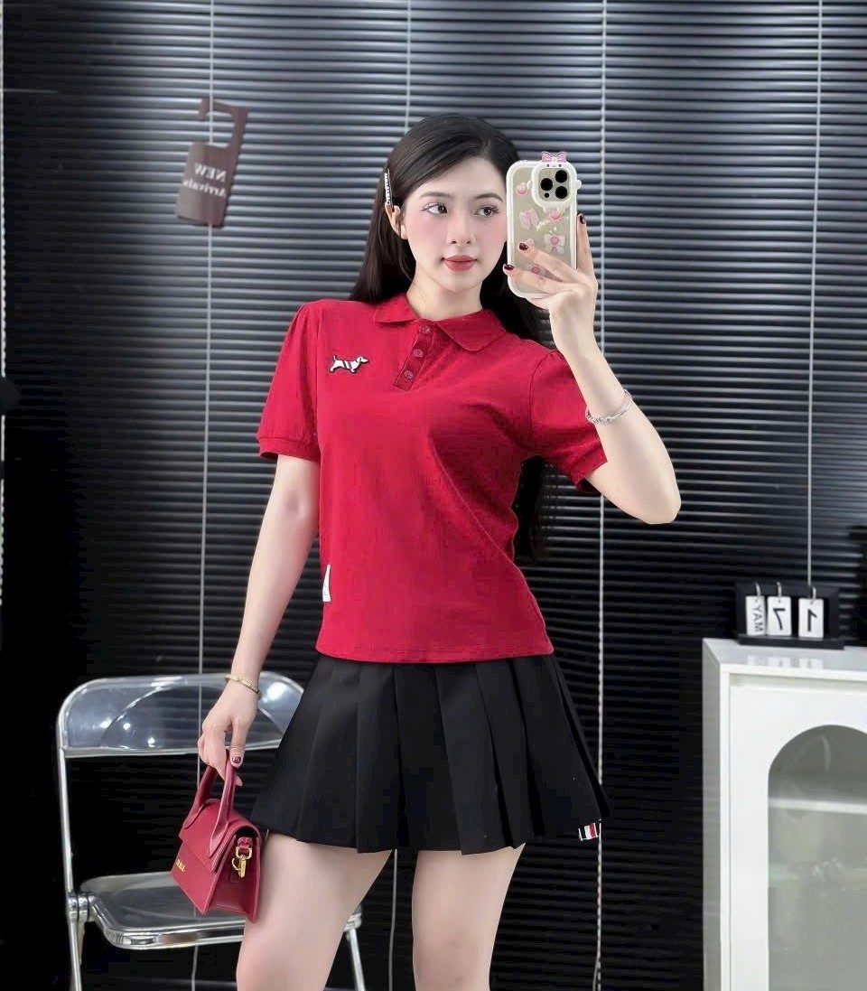 Áo thun nữ thời trang cổ bẻ Thom Browne 7