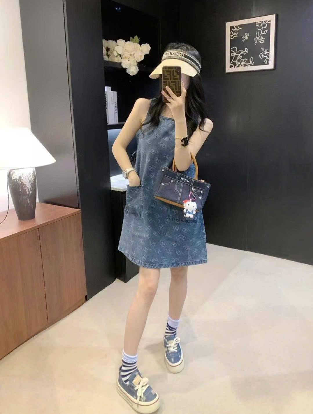 Đầm jean thời trang chanel sát nách xanh dương có túi 5