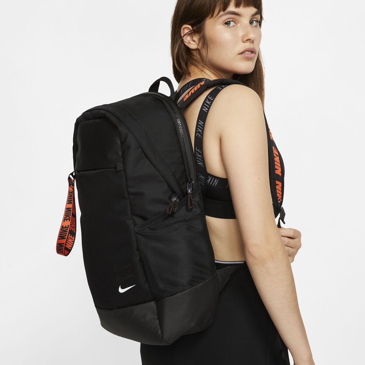 Balo unisex Nike Sportswear Essential Backpack BA6143-010 1