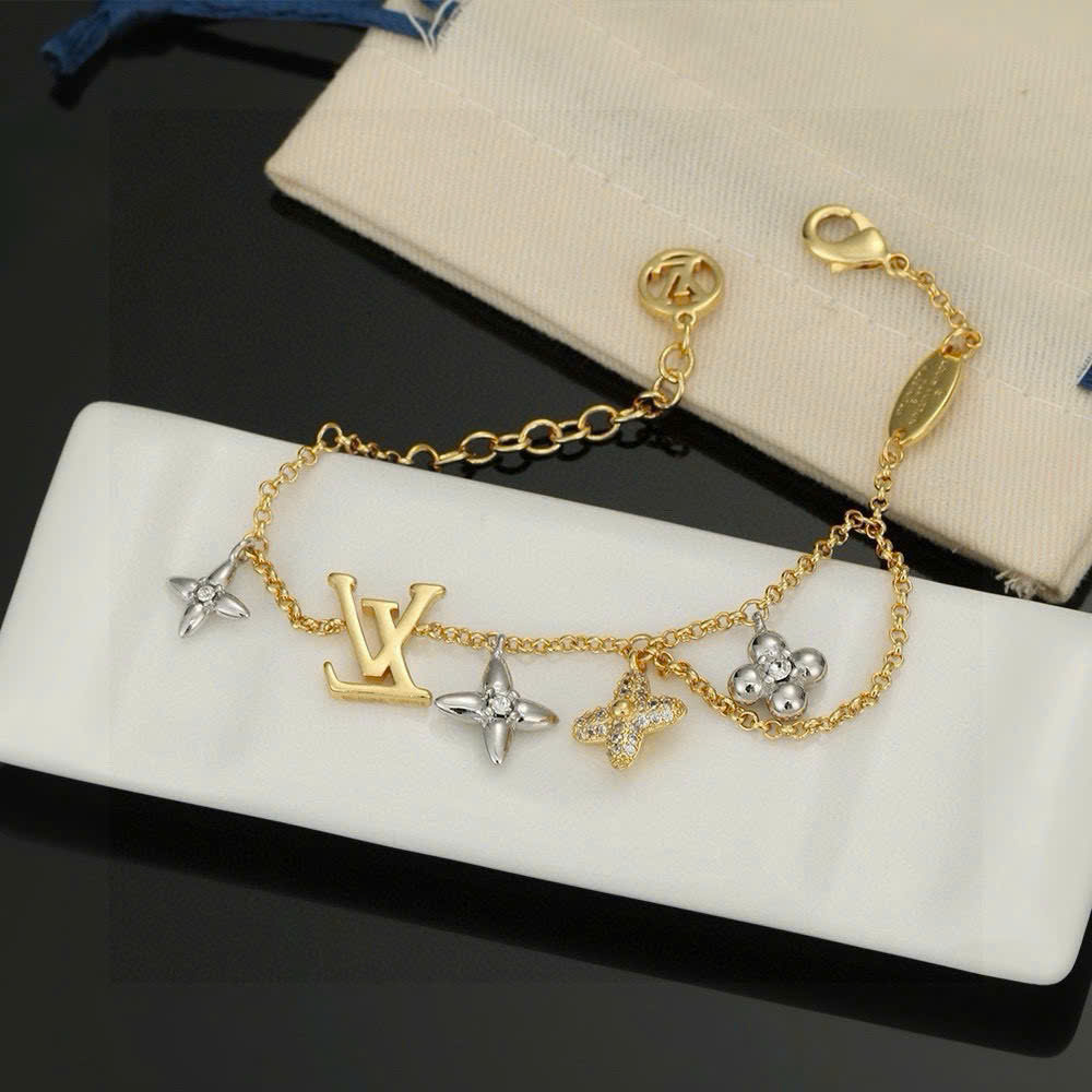 Lắc tay Louis Vuitton Womens LV Gram Bracelet M1044A 13