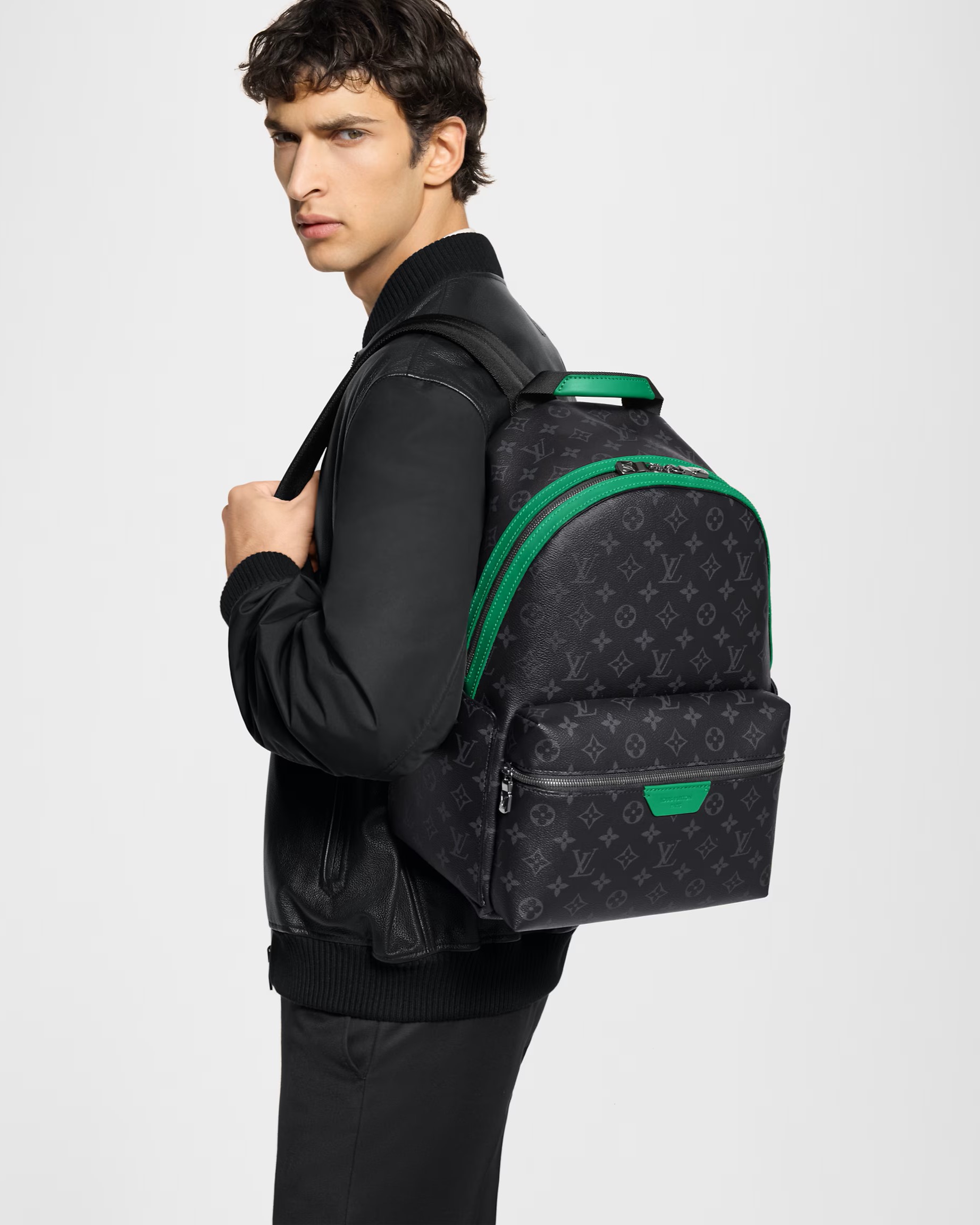Balo Louis Vuitton Discovery PM Backpack Monogram Eclipse Canvas Bamboo Green 10
