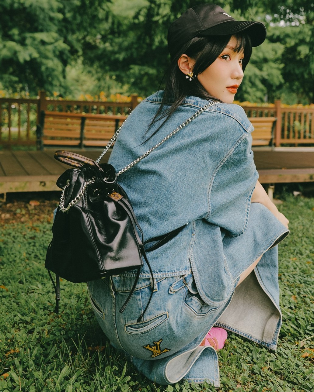 Balo Louis Vuitton Off Duty Vibe Black 13