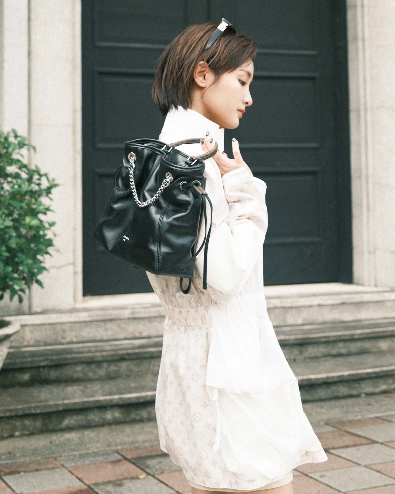 Balo Louis Vuitton Off Duty Vibe Black 20