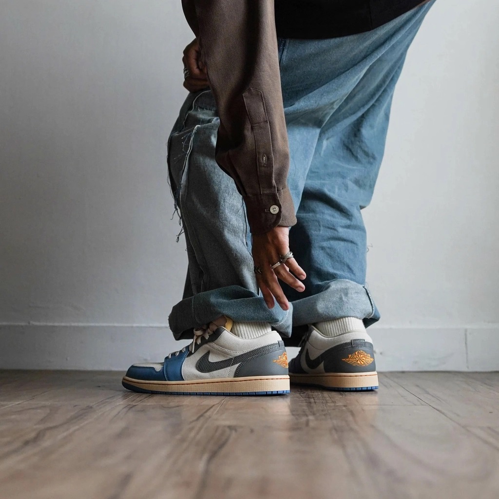 Giày thể thao Nike Air Jordan 1 Low Tokyo 96 DZ5376-469 15