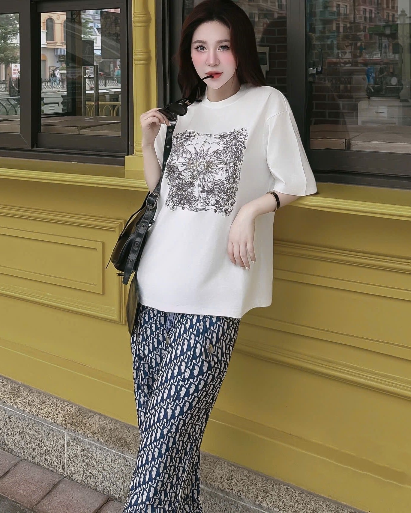Combo áo thun nữ quần dài in họa tiết thời trang Dior 6