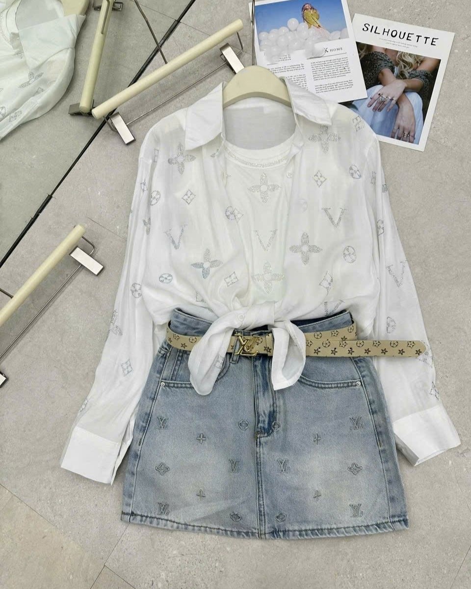Combo áo sơ mi tơ lụa váy jean kèm dây nịt Louis Vuitton 6