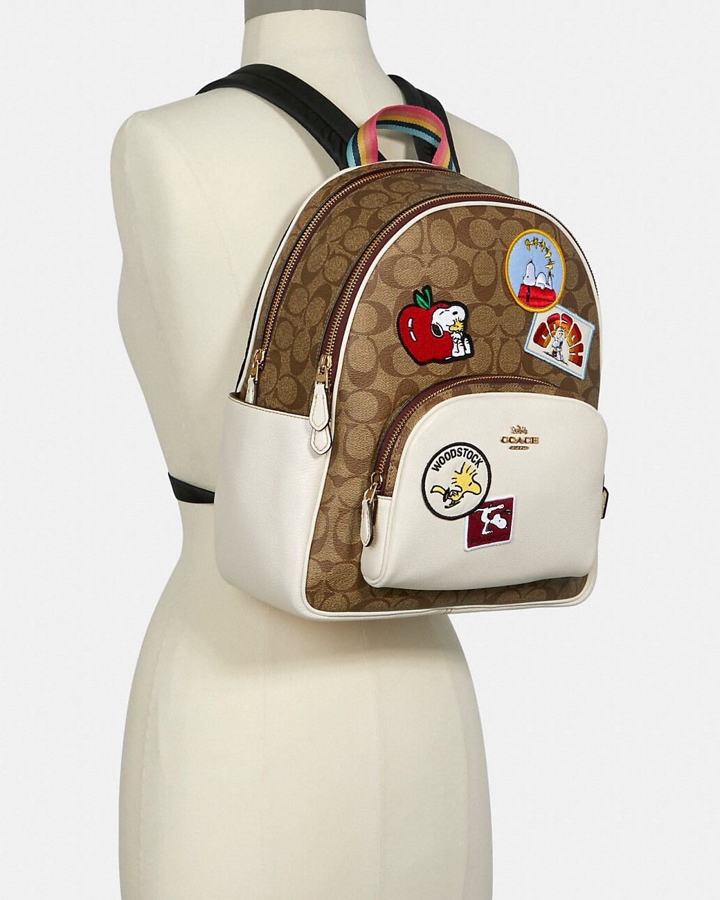 BALO COACH X PEANUTS COURT BACKPACK IN SIGNATURE CANVAS WITH VARSITY PATCHES C4115 4