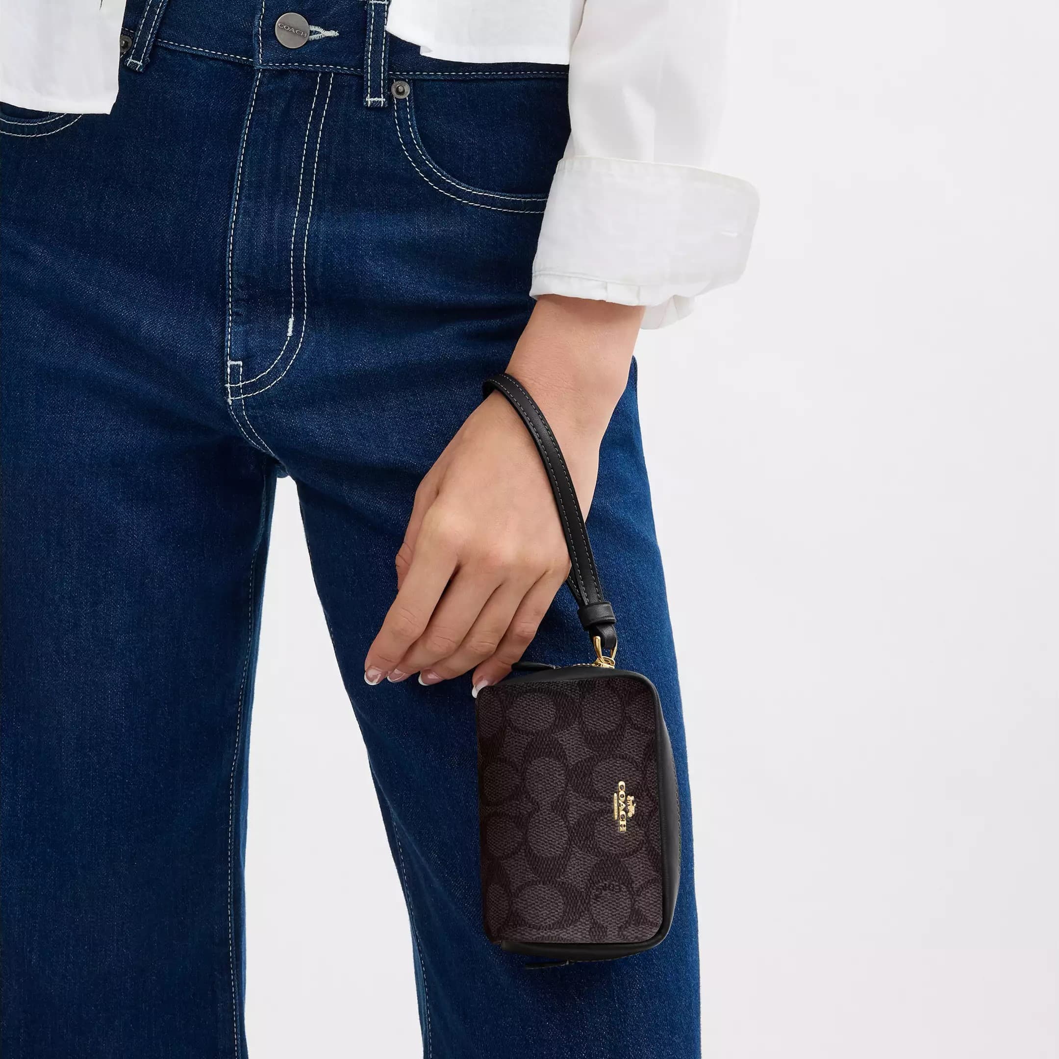 Ví mini Coach Signature Canvas Wristlet Pouch Black CW90 4