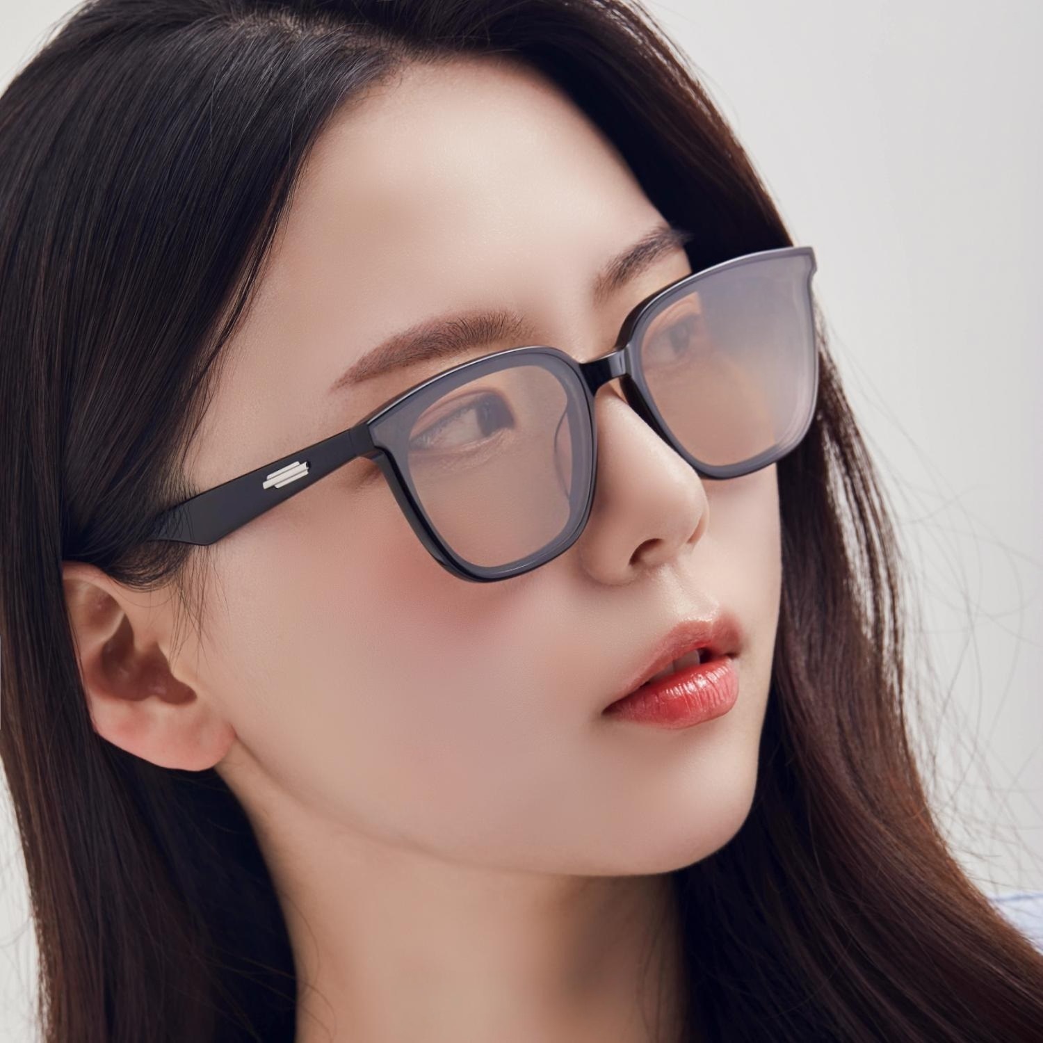 Mắt kính unisex GM Gentle Monster Lilit 01 BR Square Acetate Flatbar Frame 15