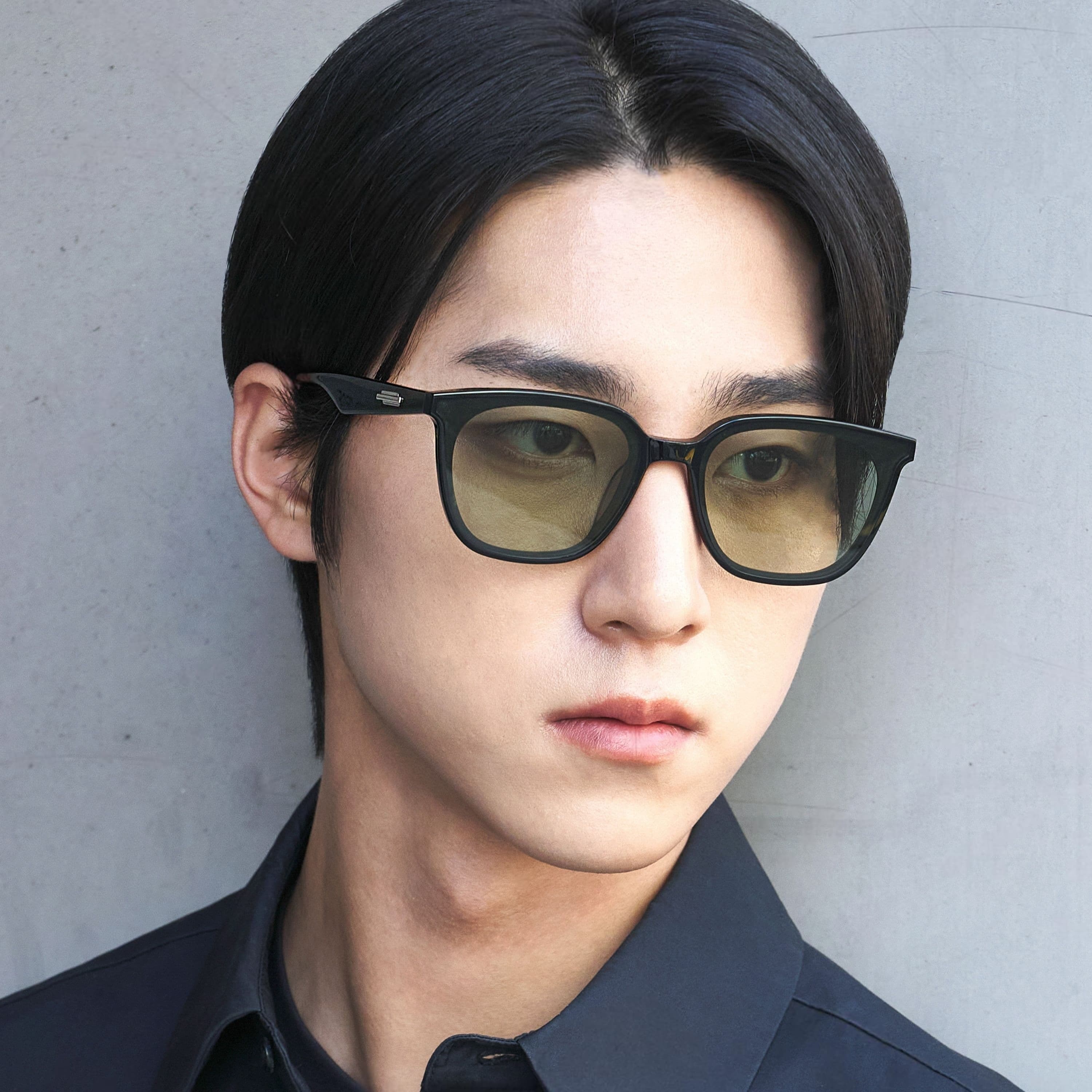 Kính mát Gentle Monster Lilit 01(K) Green Tinted Lenses Square Acetate Flatbar Frame 16