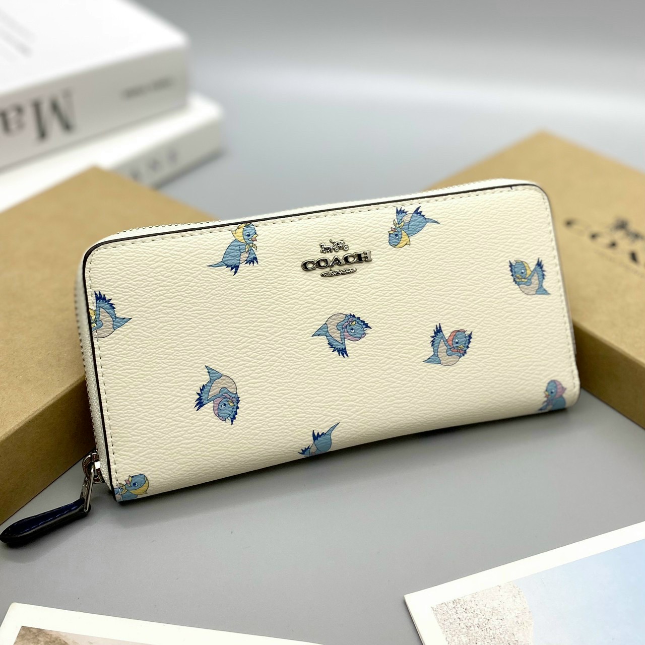VÍ NỮ DÀI COACH CHERRY | BÓP CẦM TAY COACH NEW YORK CAO CẤP 8