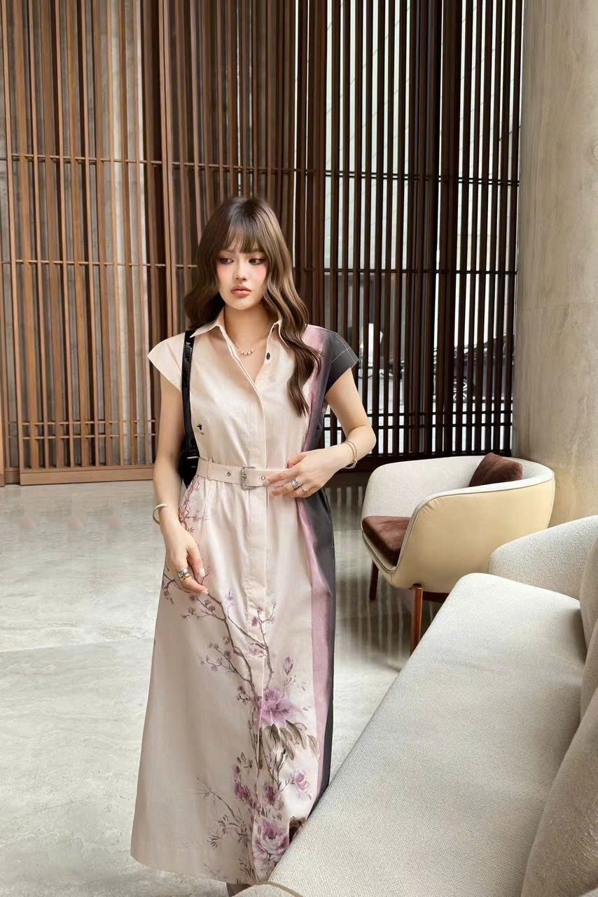 Áo đầm dài hoa tím nhỏ Dior 4