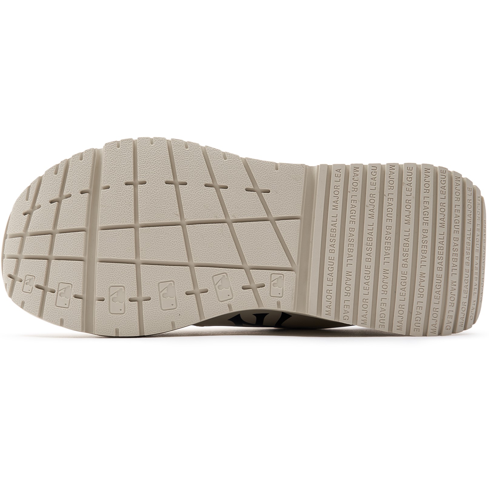 Giày Thể Thao unisex MLB NY Chunky Runner Classic Monogram New York Yankees 3ASHCRM3N-50BKS 3