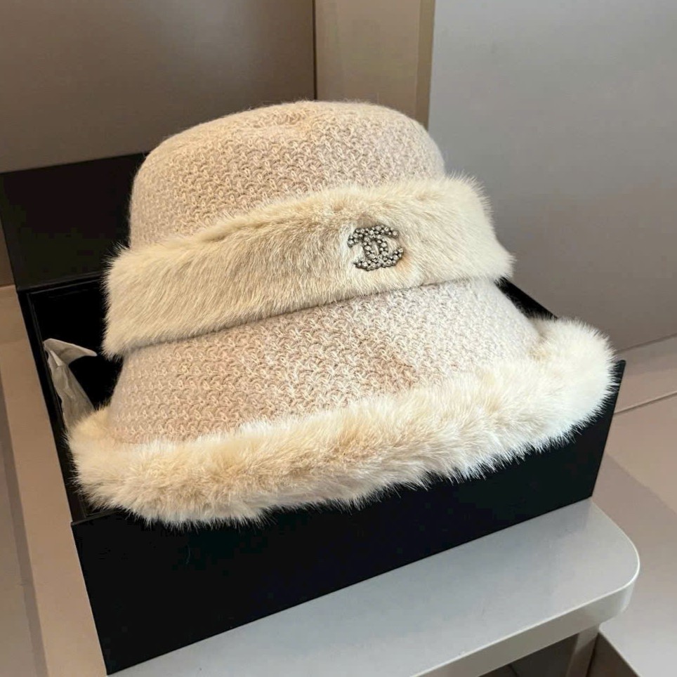 Mũ bucket len phối lông mềm Chanel 6
