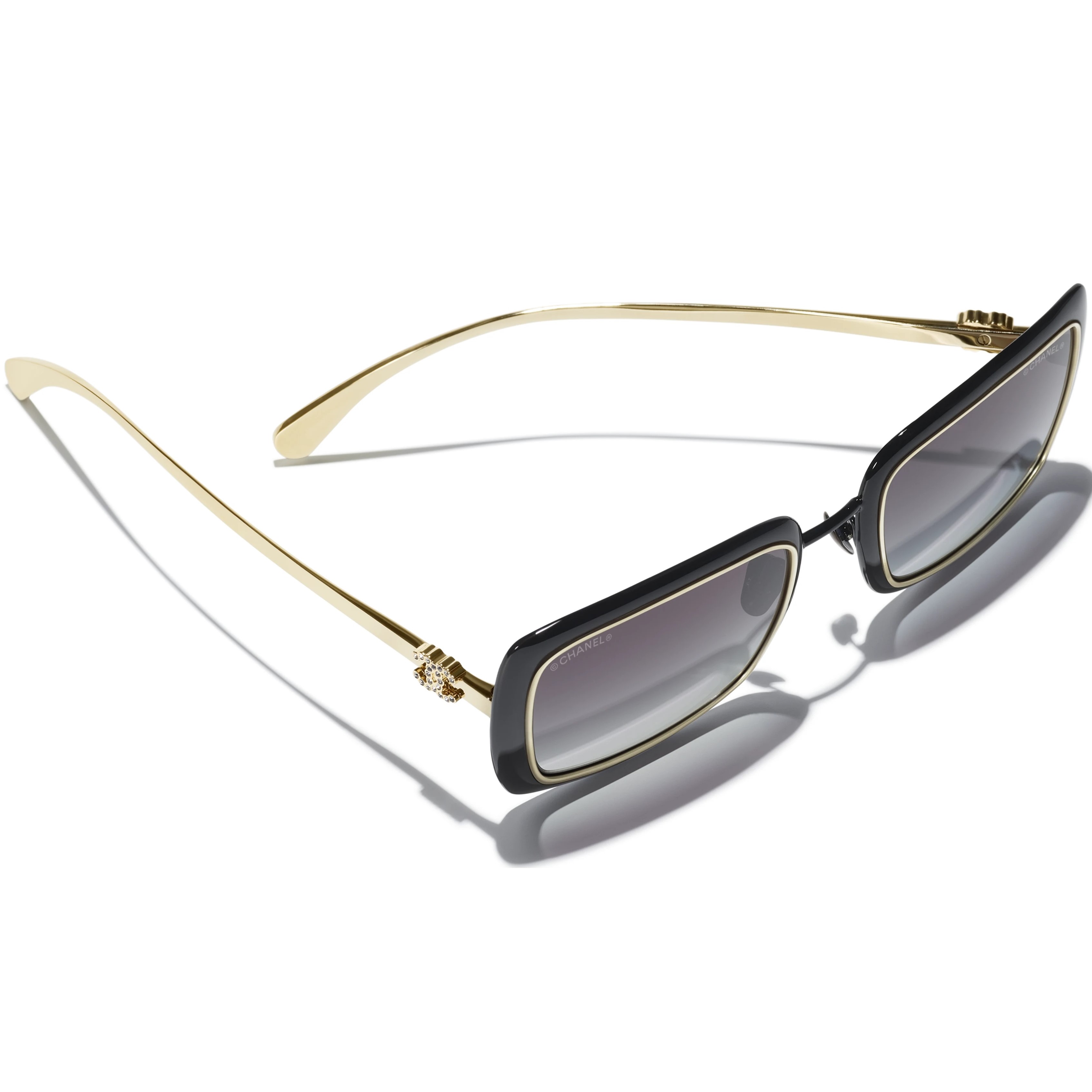 Mắt kính Chanel dáng chữ nhật Rectangle Sunglasses Metal Black Gold 9576B 6