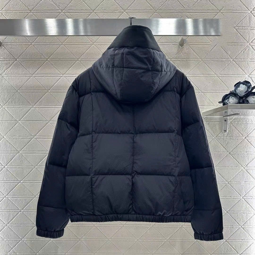 Áo khoác nữ có nón Louis Vuitton Hooded Quilted Ripstop Jacket 4