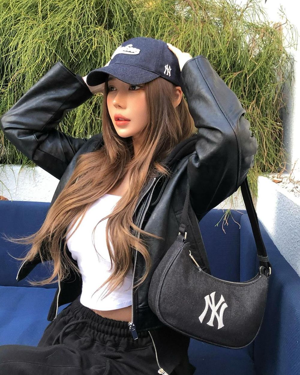 Nón kết MLB Denim Adjustable Soft Top Baseball Cap New York Yankees 3ACPQM04N-50NYD 8