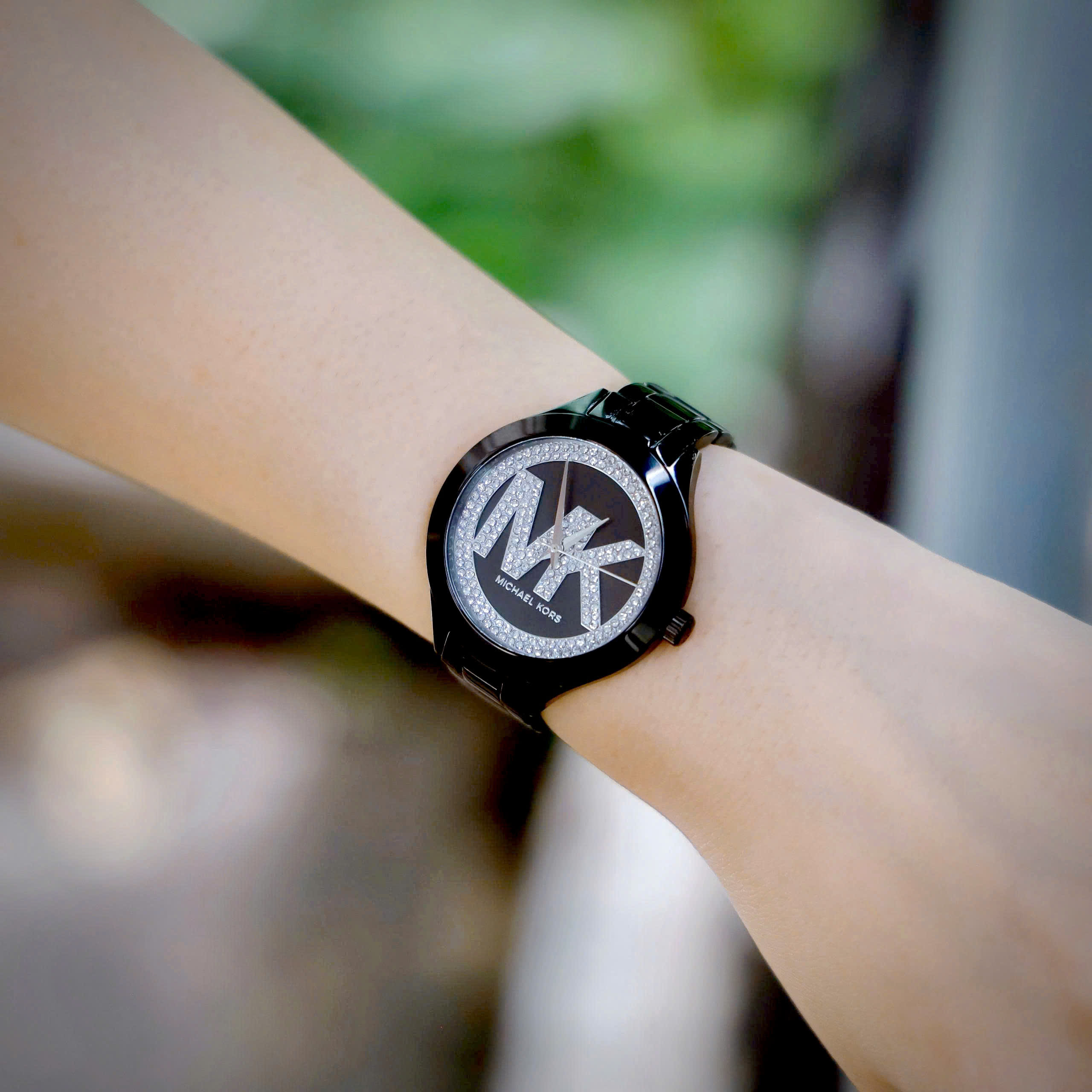 Đồng hồ đeo tay nữ Michael Kors Aspyn Watch In Black With Pavé and Logo MKO1109 3