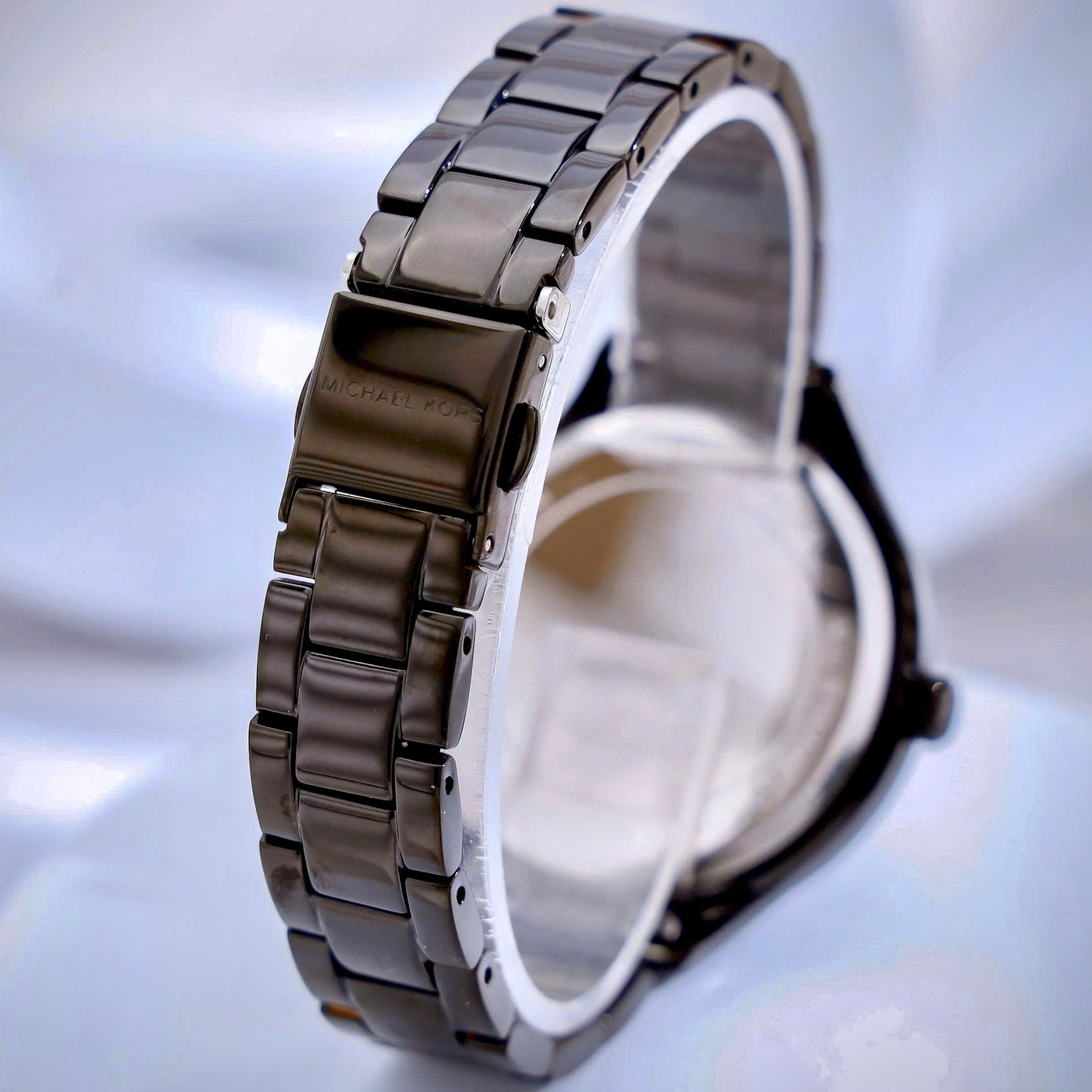 Đồng hồ đeo tay nữ Michael Kors Aspyn Watch In Black With Pavé and Logo MKO1109 10