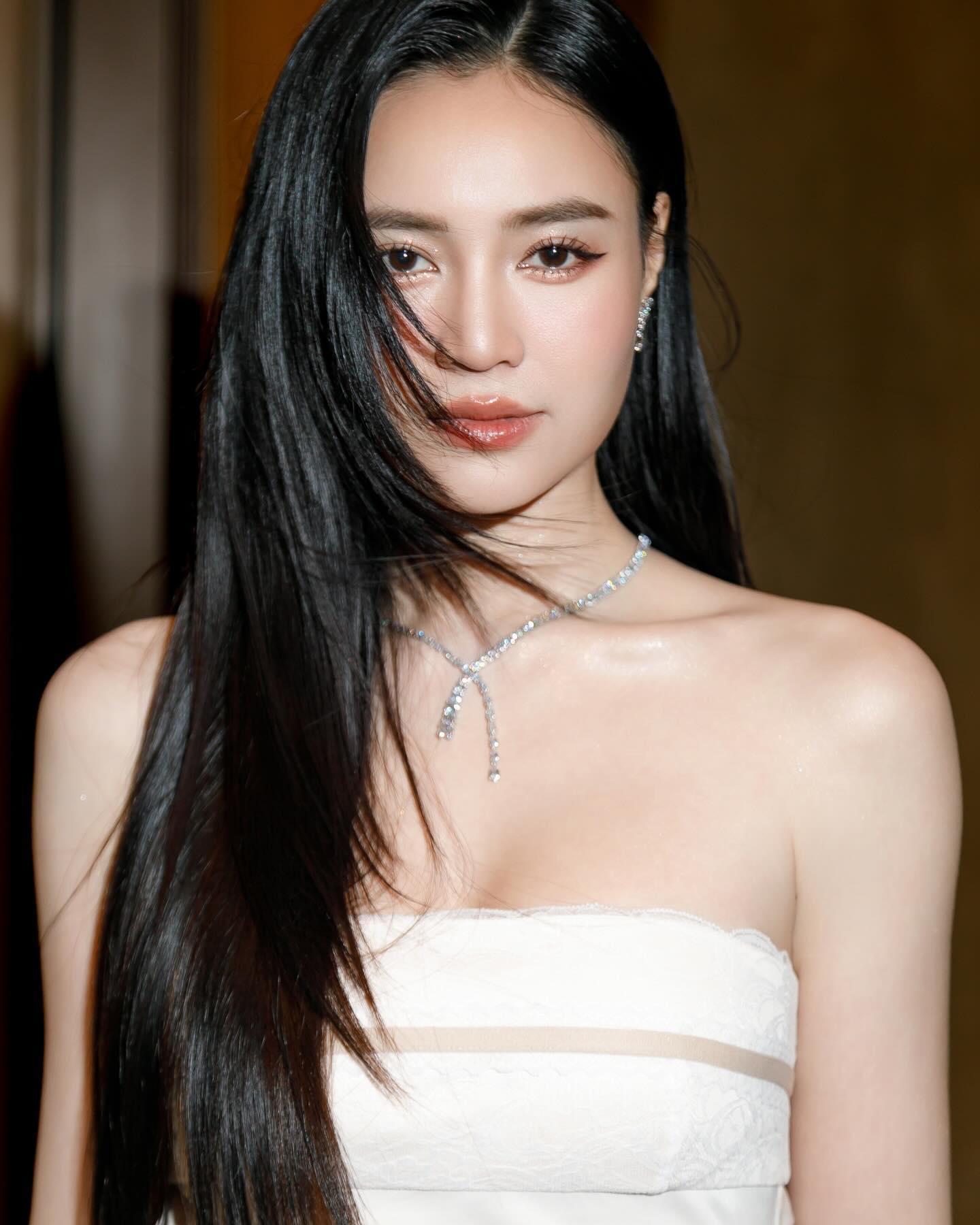 Dây chuyền Swarovski Mixed Cuts Matrix Y Necklace in Rhodium-plated Metal 5692533 10