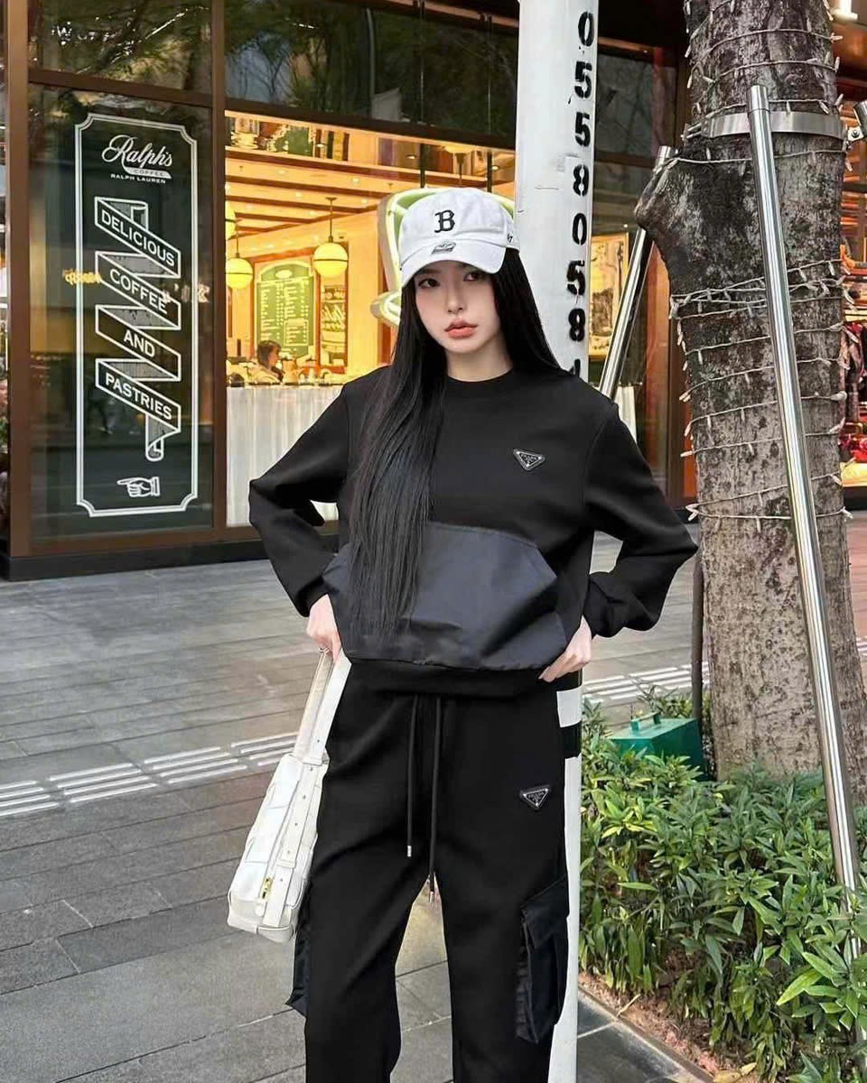 Combo bộ xám đen nỉ Prada 3