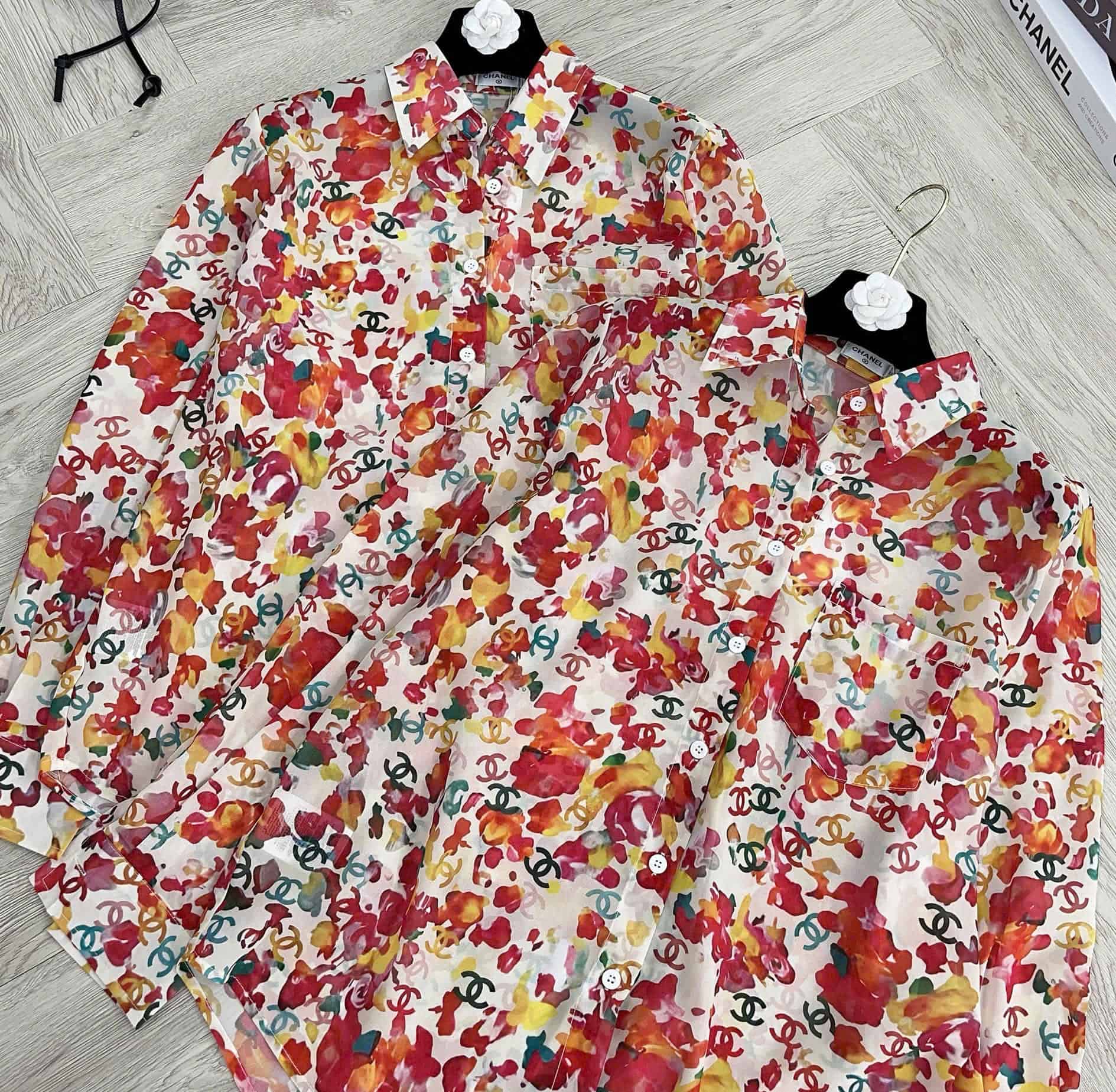 Áo sơ mi nữ tay dài họa tiết hoa đỏ Chanel 10