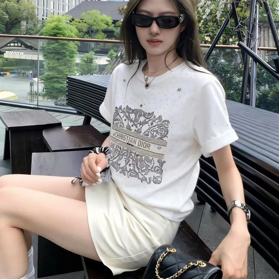 Áo thun tay ngắn cổ tròn họa tiết hãng Dior 3
