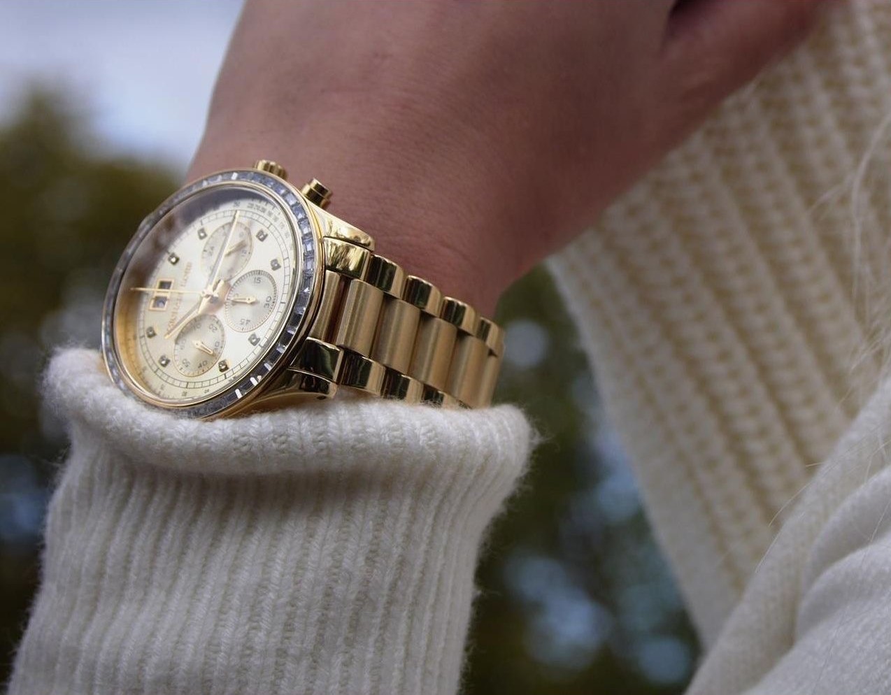 Đồng hồ nữ dây kim loại Michael Kors Brinkley Gold Stainless Steel Womens Watch MK6187 1