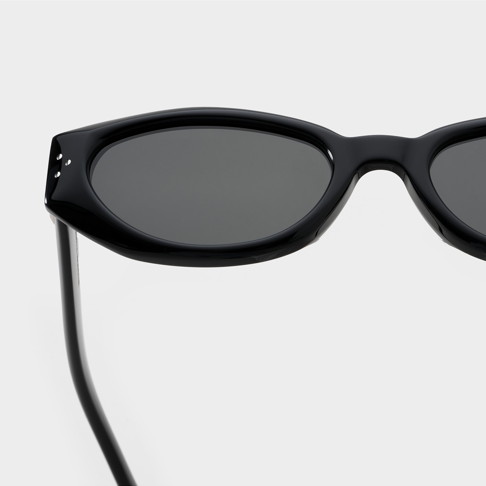Mắt kính Gentle Monster Dada 01 Black Lenses Butterfly Shape Black Acetate Frame 17