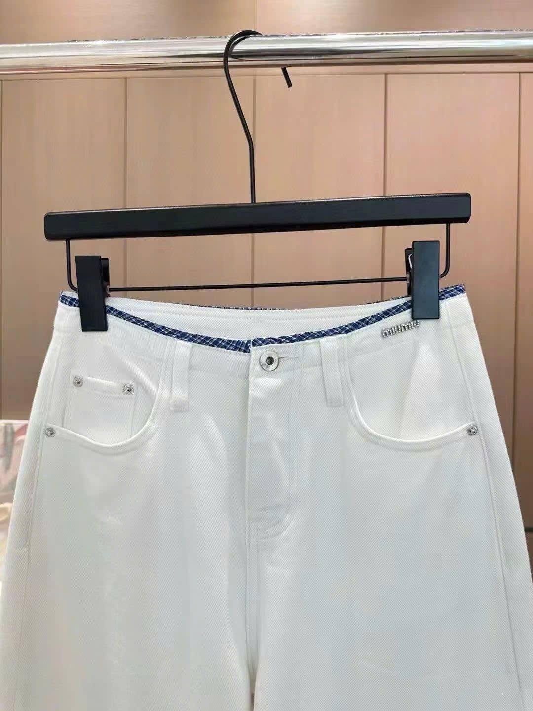 Quần nữ suông dài Miu Miu màu trắng 5