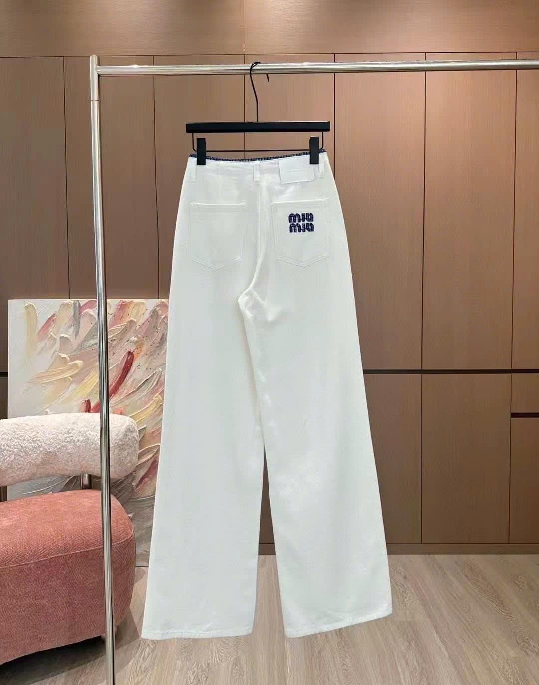 Quần nữ suông dài Miu Miu màu trắng 7