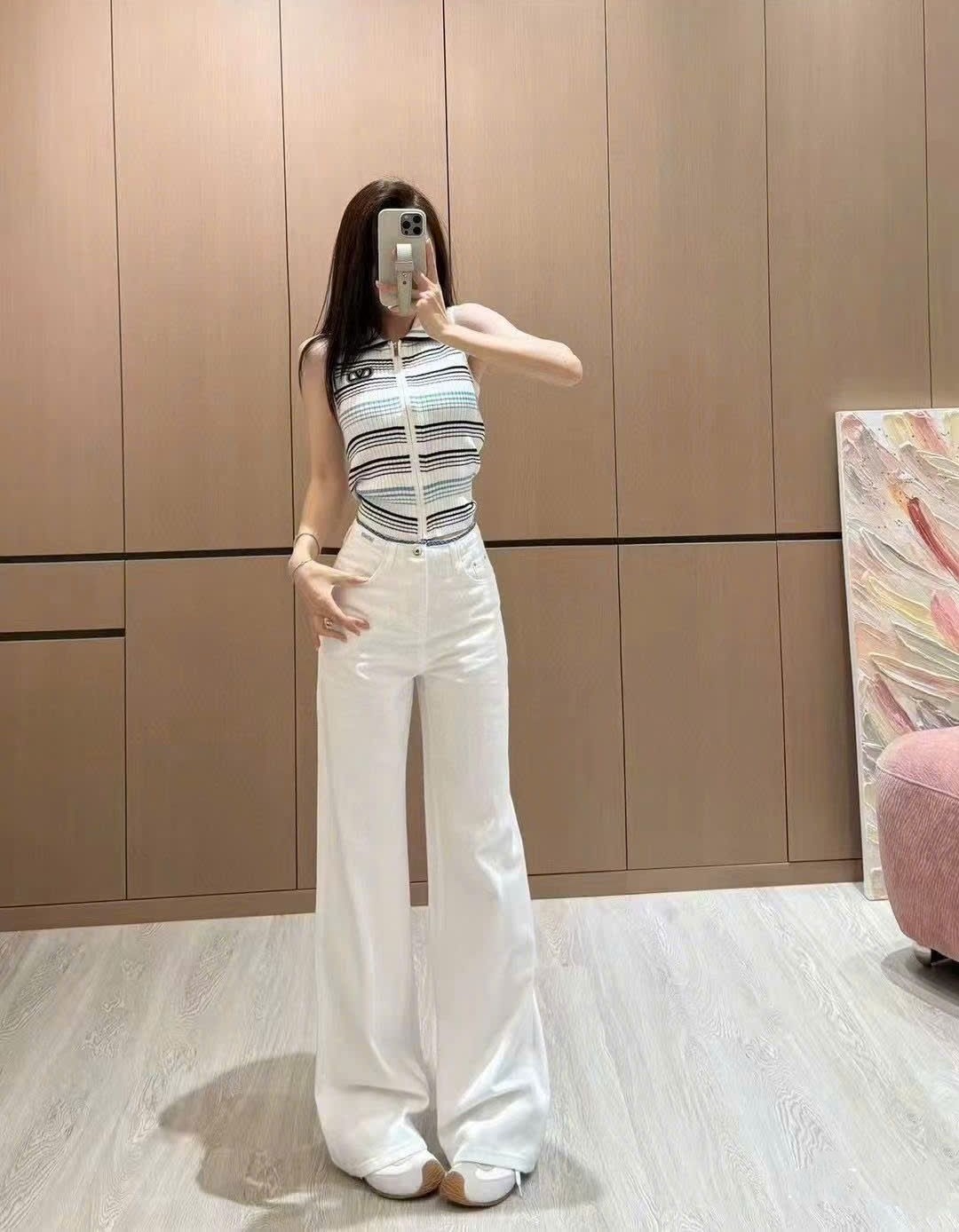 Quần nữ suông dài Miu Miu màu trắng 9