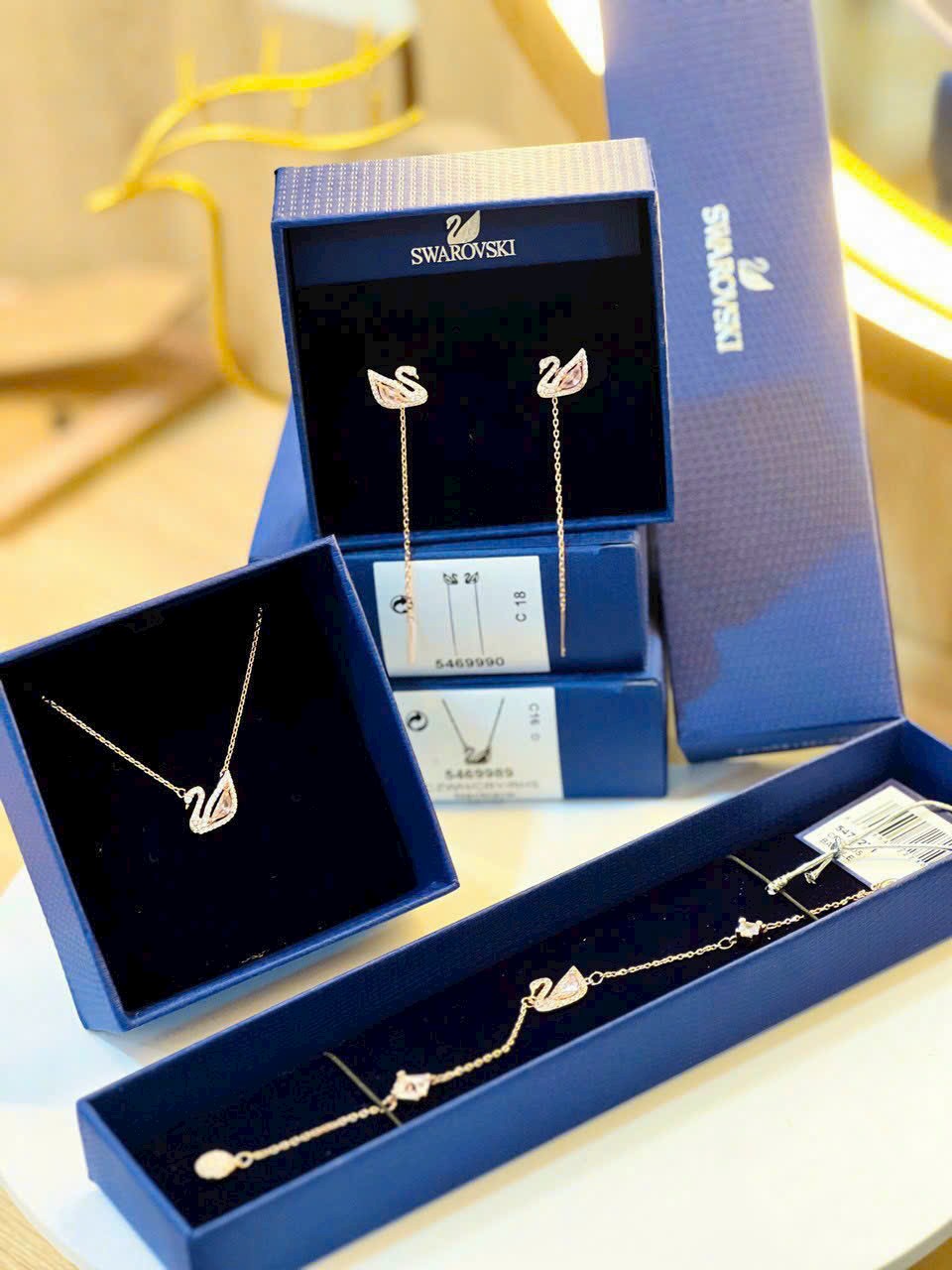 COMBO DÂY CHUYỀN VÒNG ĐEO TAY SWAROVSKI DAZZLING SWAN NECKLACE MULTI-COLORED ROSE-GOLD TONE PLATED 5469989 13