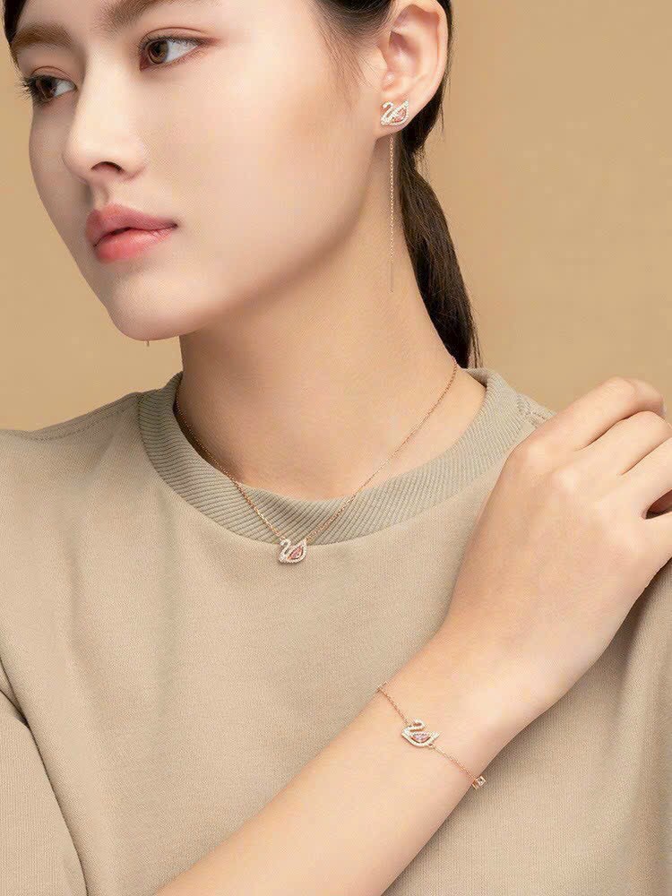COMBO DÂY CHUYỀN VÒNG ĐEO TAY SWAROVSKI DAZZLING SWAN NECKLACE MULTI-COLORED ROSE-GOLD TONE PLATED 5469989 16