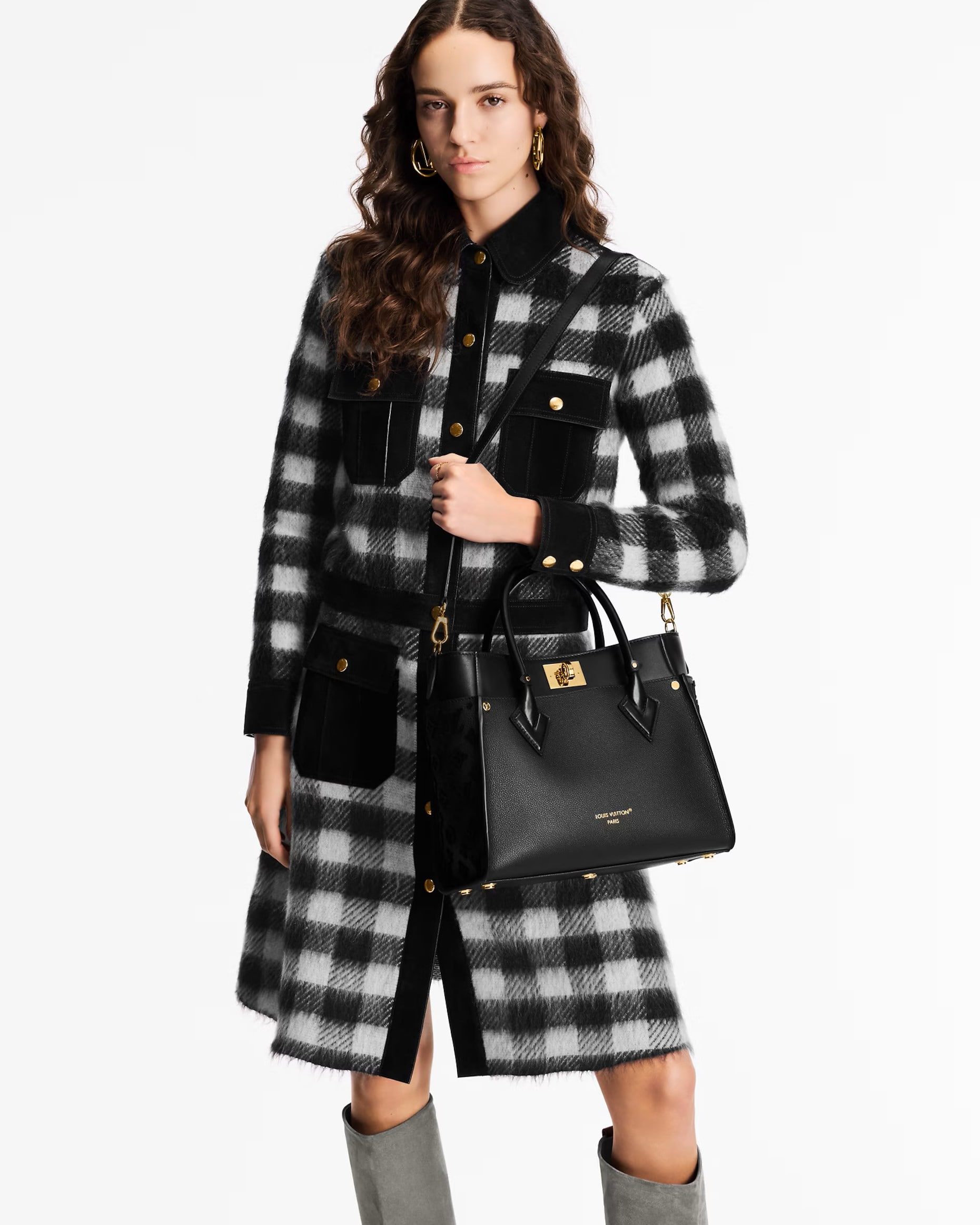 Túi xách Louis Vuitton On My Side MM Black 5