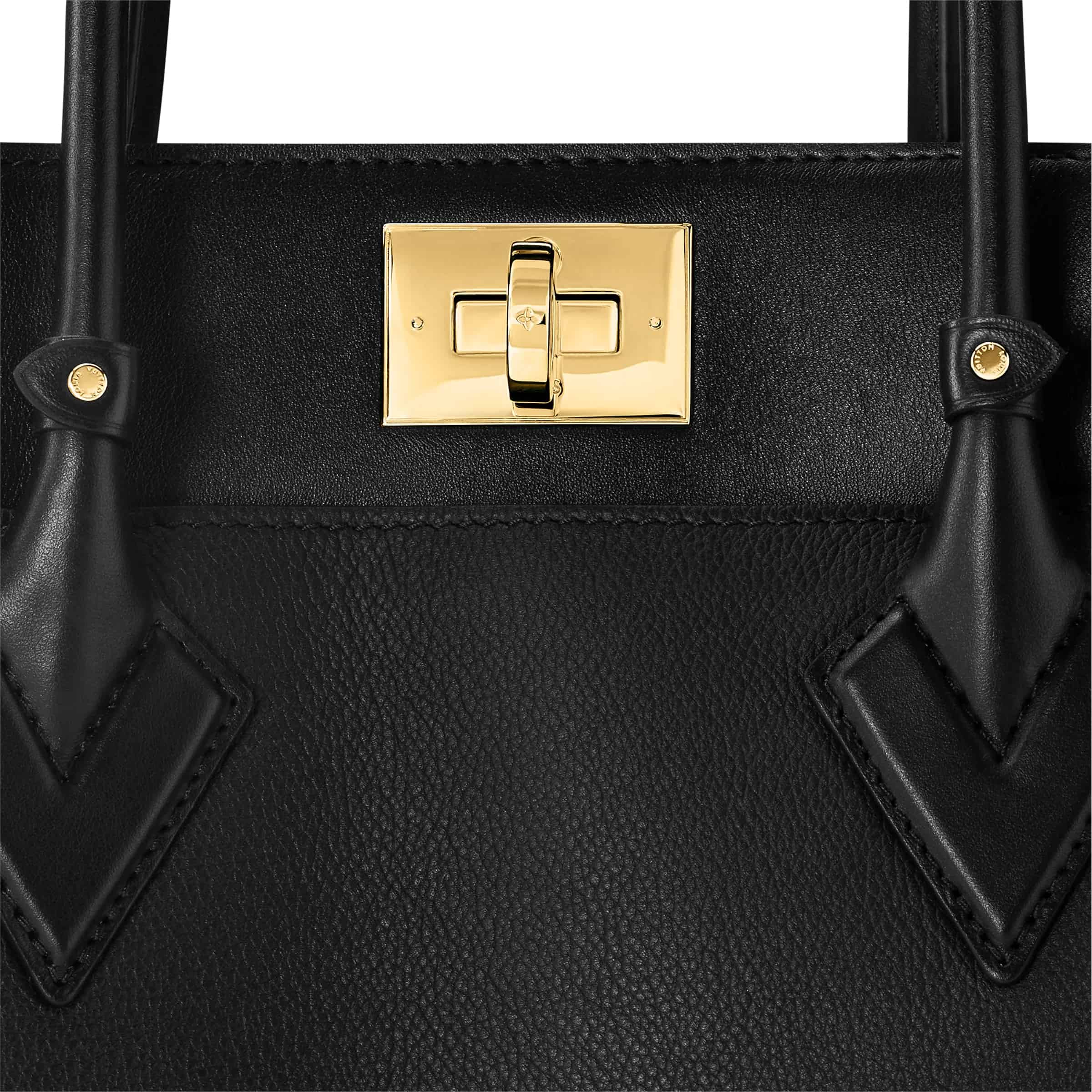 Túi xách Louis Vuitton On My Side MM Black 6