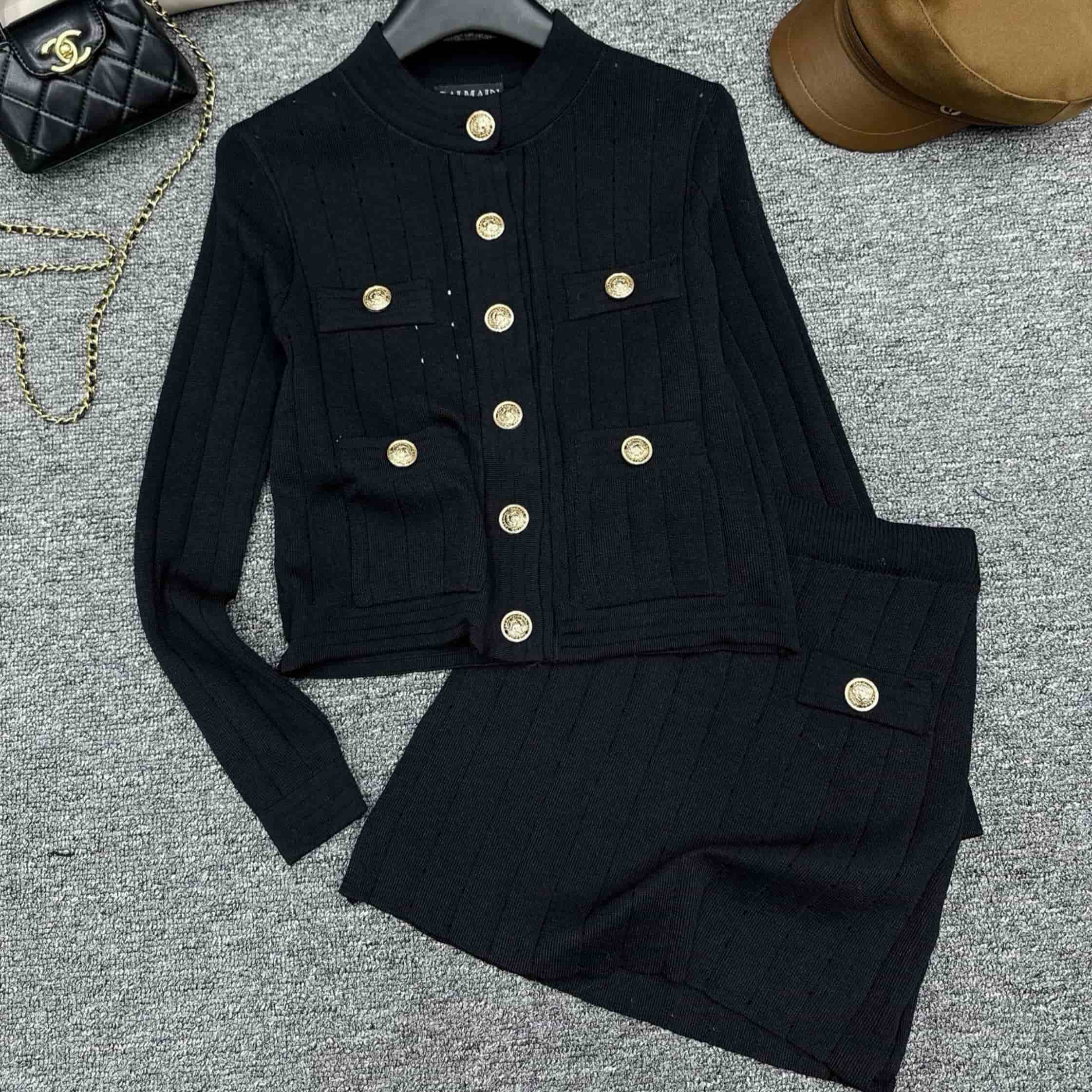 Combo áo tay dài váy ngắn Balmain 4