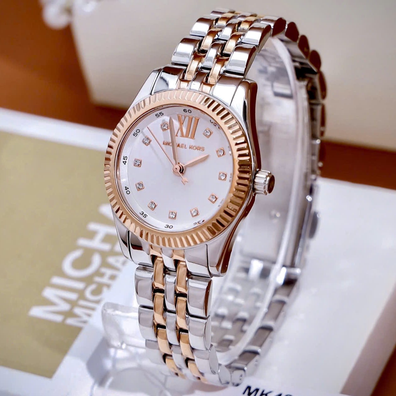Đồng hồ đeo tay MK nữ Michael Kors Lexington Pavé Two-Tone Watch and Slider Bracelet Gift Set MK4817 3
