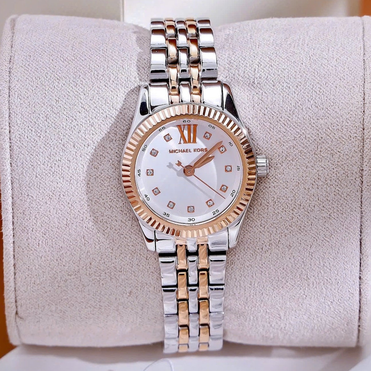 Đồng hồ đeo tay MK nữ Michael Kors Lexington Pavé Two-Tone Watch and Slider Bracelet Gift Set MK4817 6