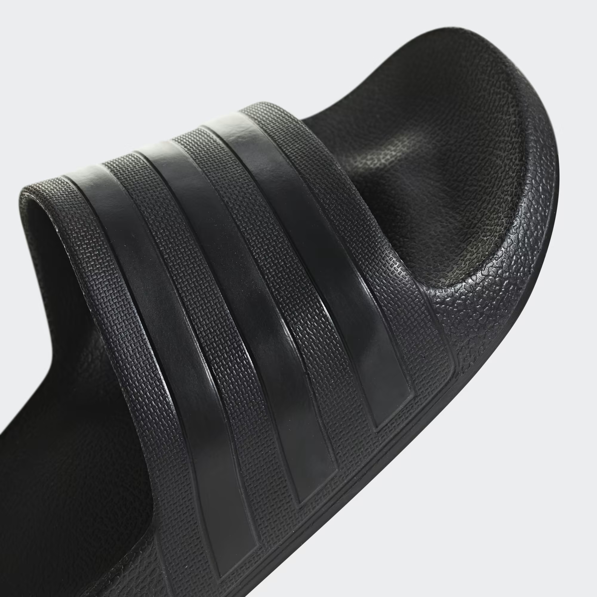 DÉP MÀU ĐEN ADIDAS QUAI NGANG ADILETTE AQUA CORE BLACK F35550 5