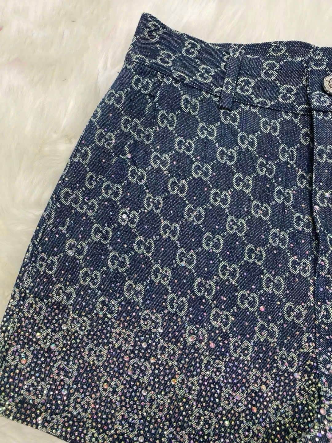 Combo bộ áo thun trắng quần short nữ lưng cao Gucci đính đá 8