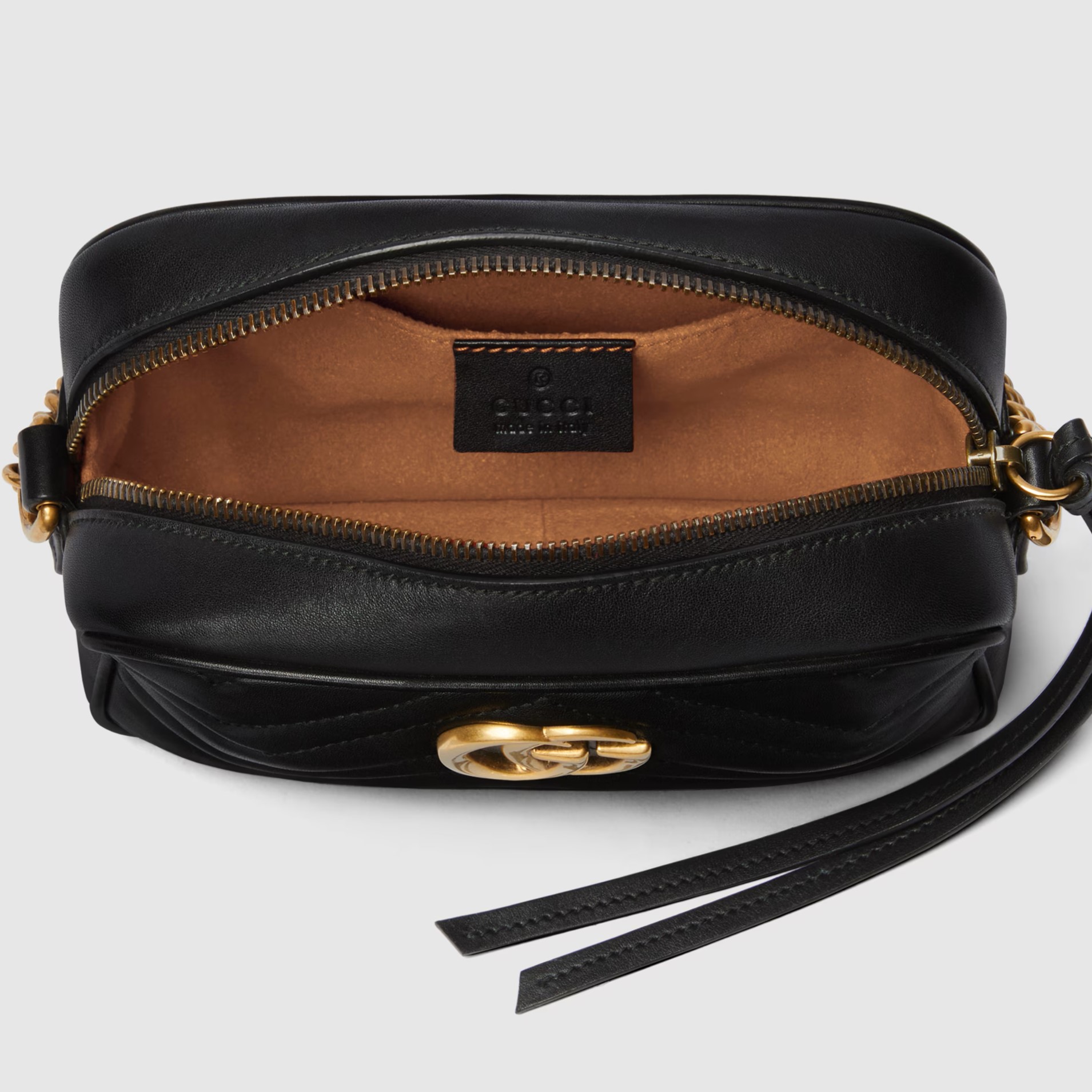 Túi đeo chéo Gucci Marmont Mini Shoulder Bag Black Matelassé Chevron Leather With GG On The Back 21