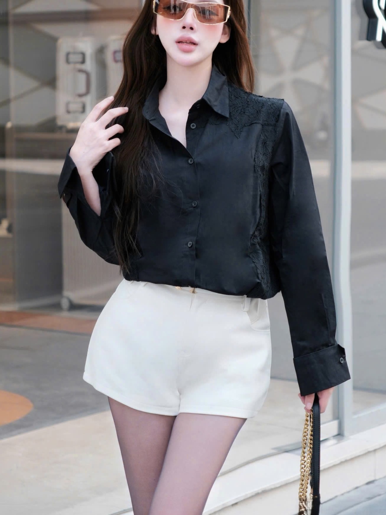 Áo sơ mi nữ đen phối ren tay dài Dior 8