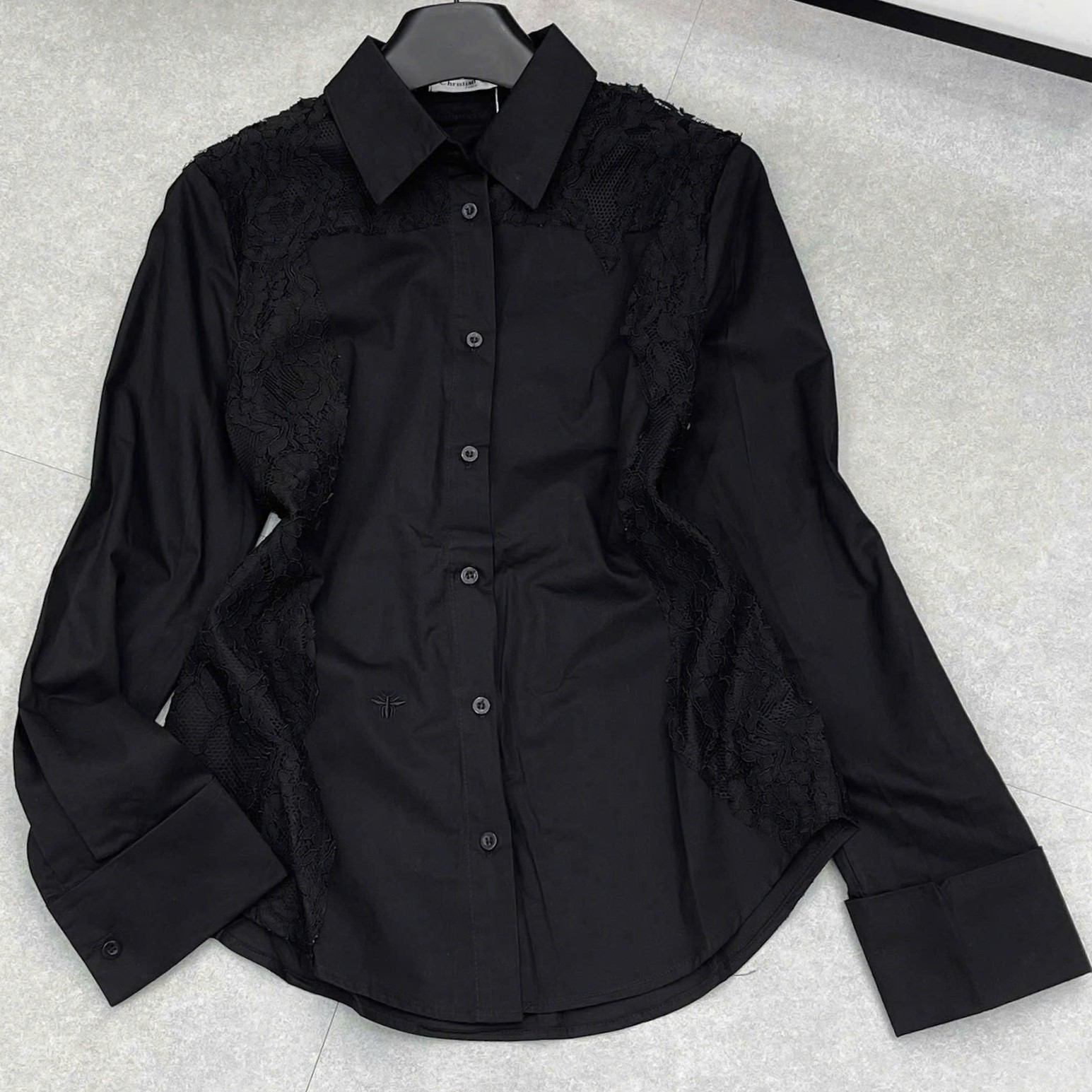 Áo sơ mi nữ đen phối ren tay dài Dior 7