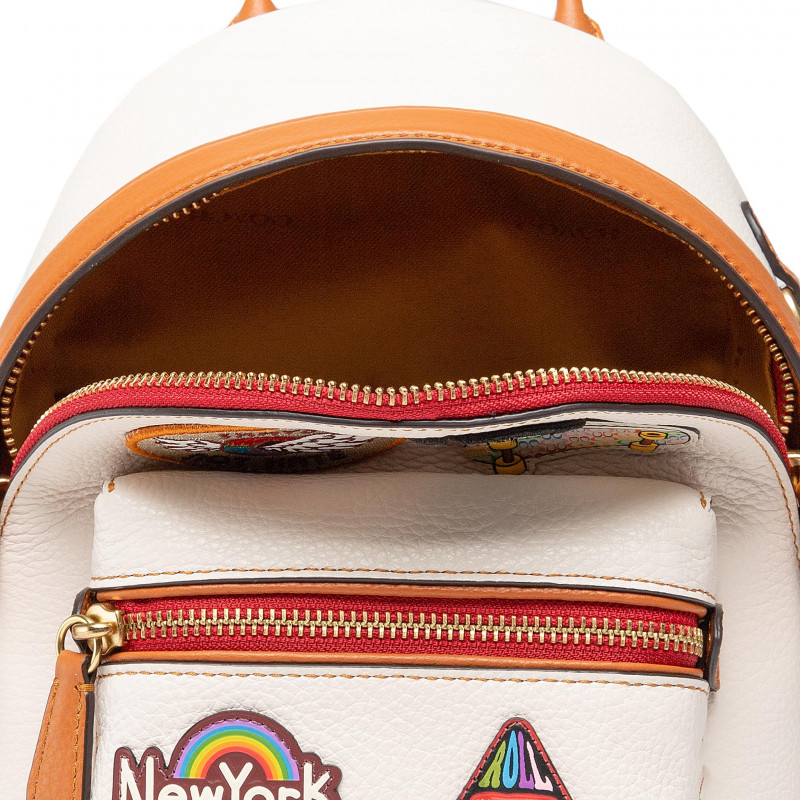 BALO NỮ STICKER COACH CHARTER BACKPACK 18 WITH PATCHES CA137 3