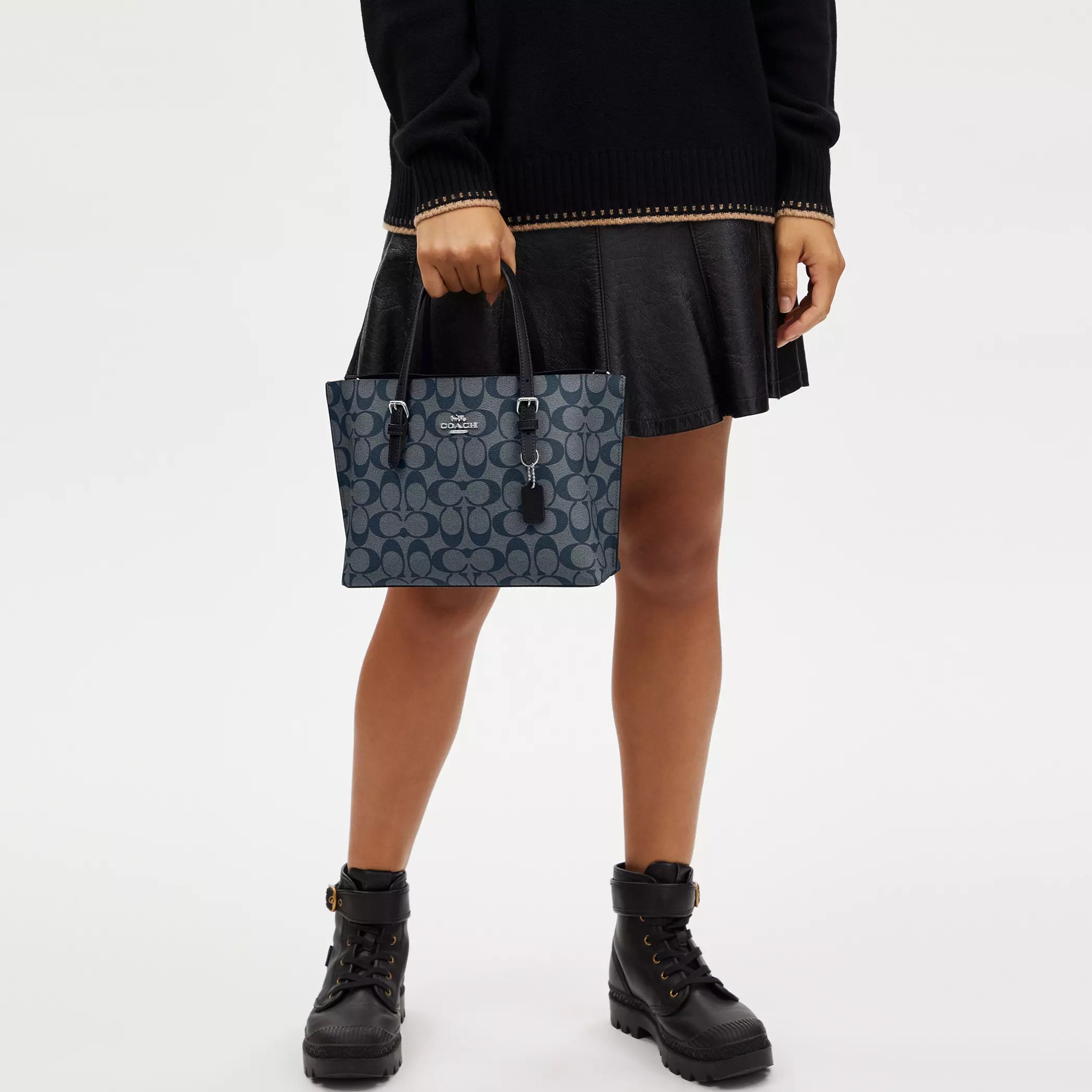TÚI NỮ COACH MOLLIE TOTE BAG 25 IN SIGNATURE CANVAS DENIM MIDNIGHT NAVY C4250 4